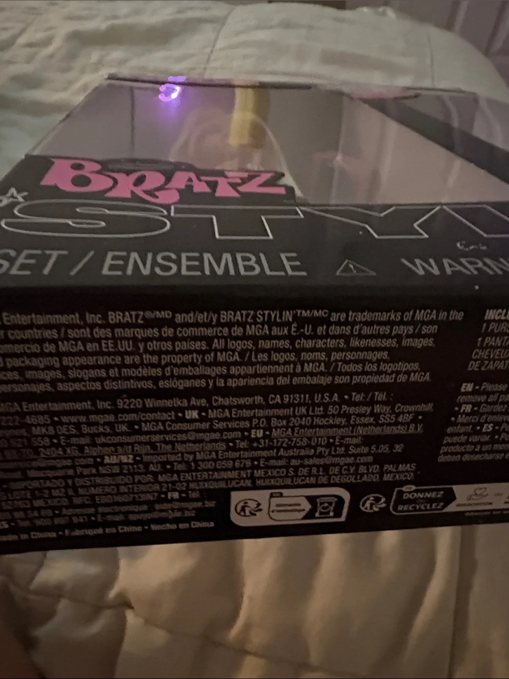 Bratz Blonde Fashion Doll with Pink Accessories TOY and accessories